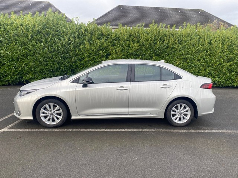 2025 Toyota Corolla - image 16