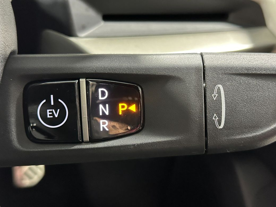 2025 Kia EV4 - image 19