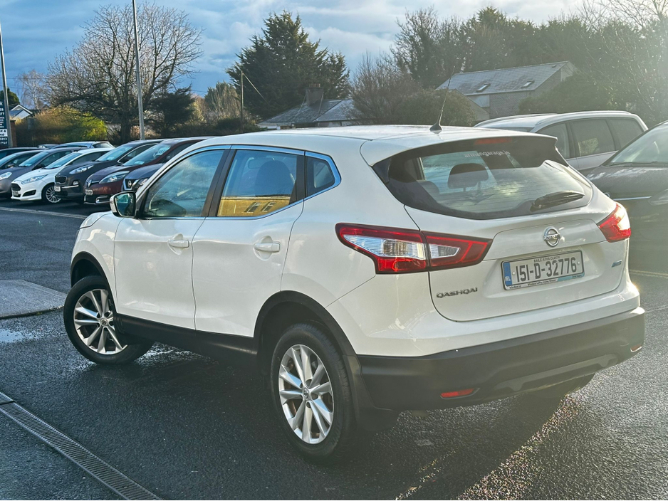 2015 Nissan Qashqai 1.5 DSL SV 4DR €8,950