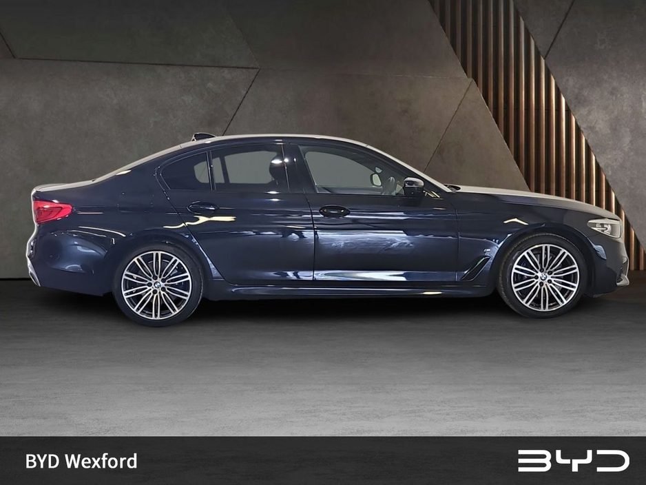 2019 BMW 5 Series - image 15