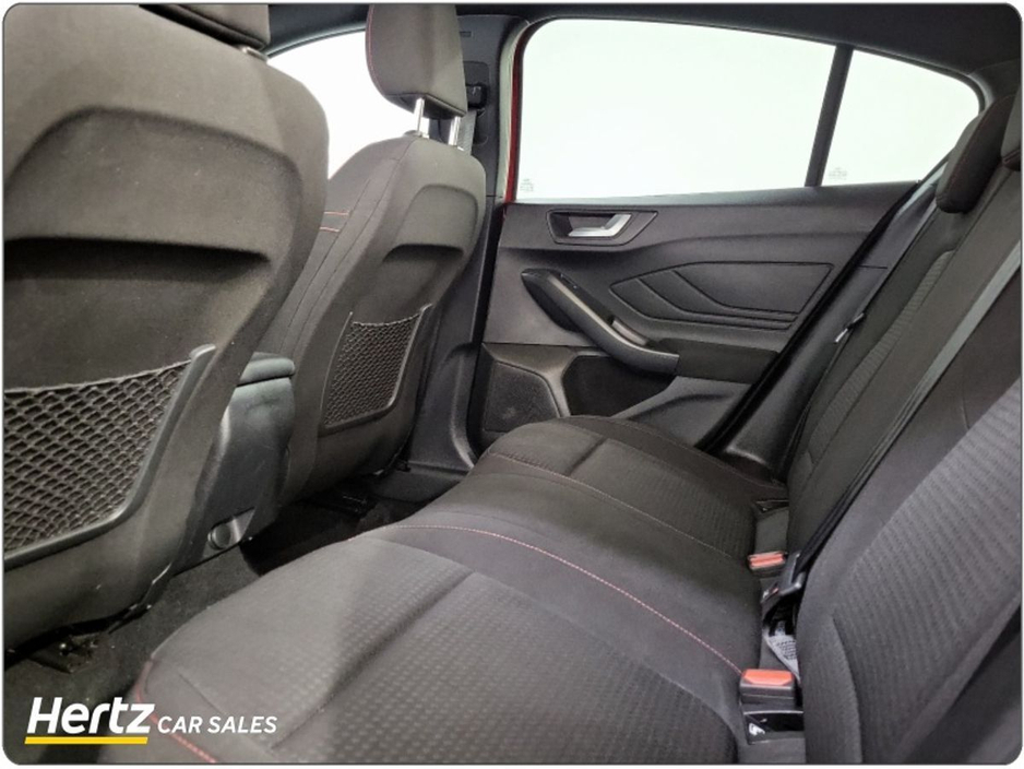 2023 Ford Focus - image 13