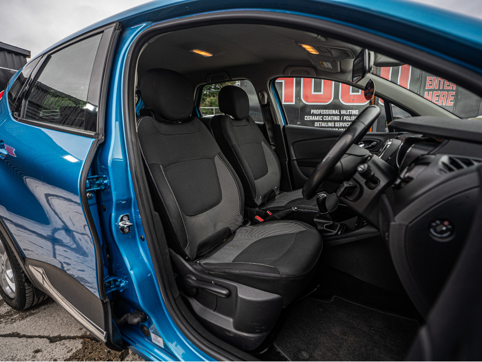 2017 Renault Captur - image 18
