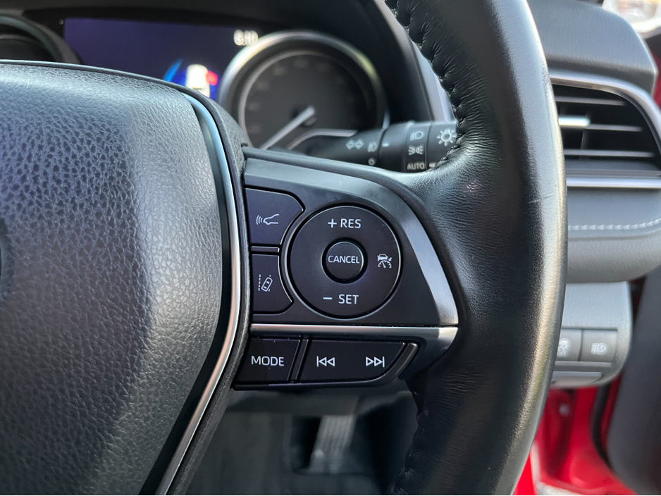 2019 Toyota Camry WS AUTOMATIC HYBRID 2.5 PETROL //HIGH SPEC//FULL LEATHER HEATED SEATS//HEAD UP DISPLAY//KEYLESS ENTRY// €26,950