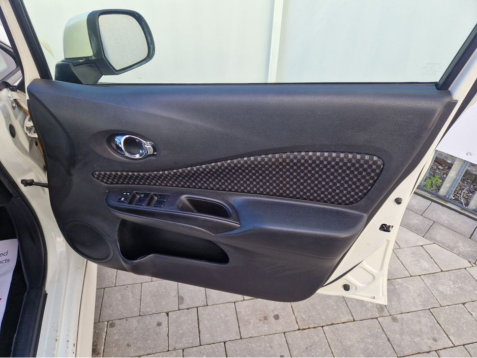 2014 Nissan Note - image 14