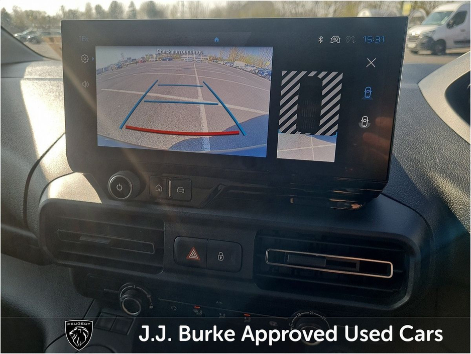 2024 Peugeot Partner PARTNER PRO PLUS 1.5 HDI 100 1 €22,950