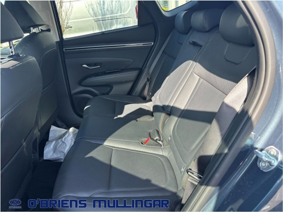 2022 Hyundai Tucson - image 13