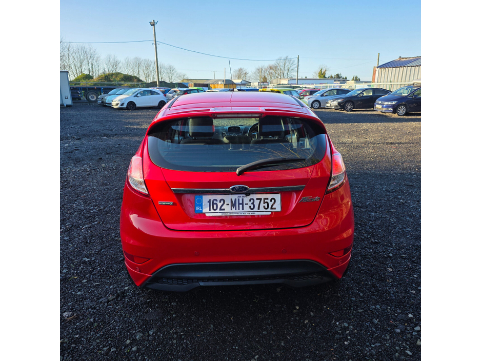 2016 Ford Fiesta 1.25 82PS Titanium €10,450