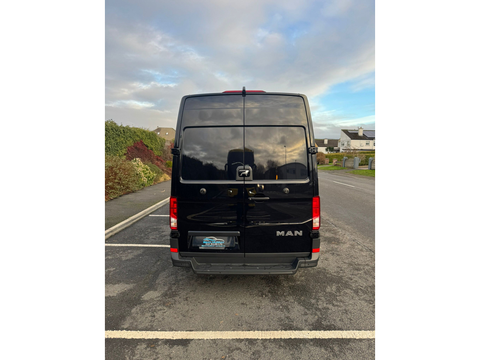 2026 MAN TGE 3.180 4X2 LWB 5DR €45,000