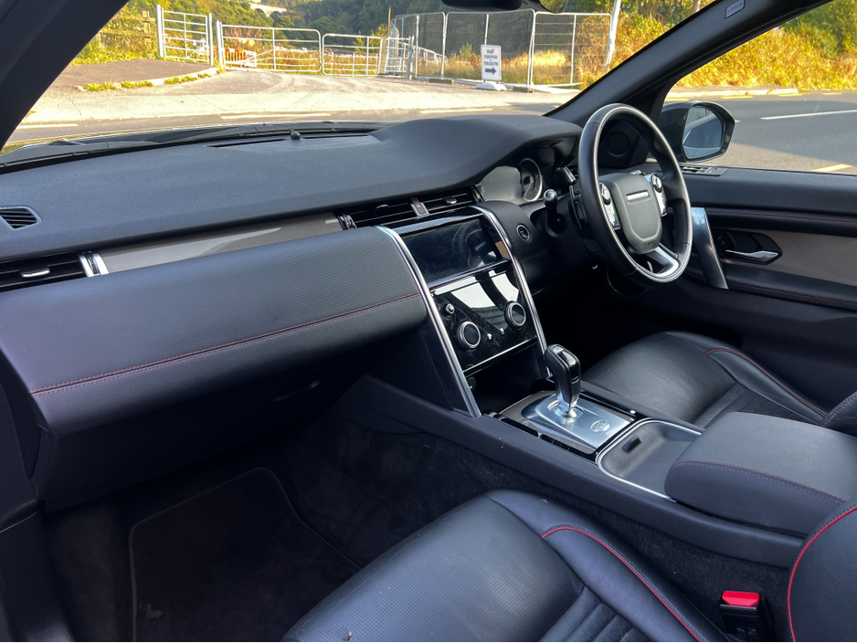 2020 Land Rover Discovery Sport - image 11