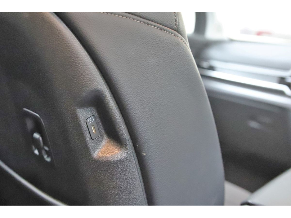 2023 Kia Sportage - image 23