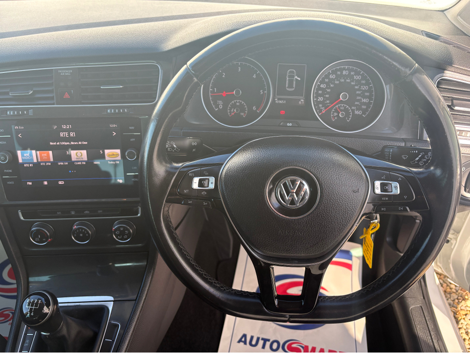 2019 Volkswagen Golf - image 20