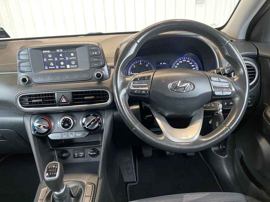 2019 Hyundai Kona - image 11