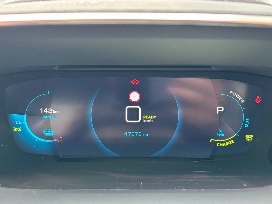 2021 Peugeot 2008 - image 17