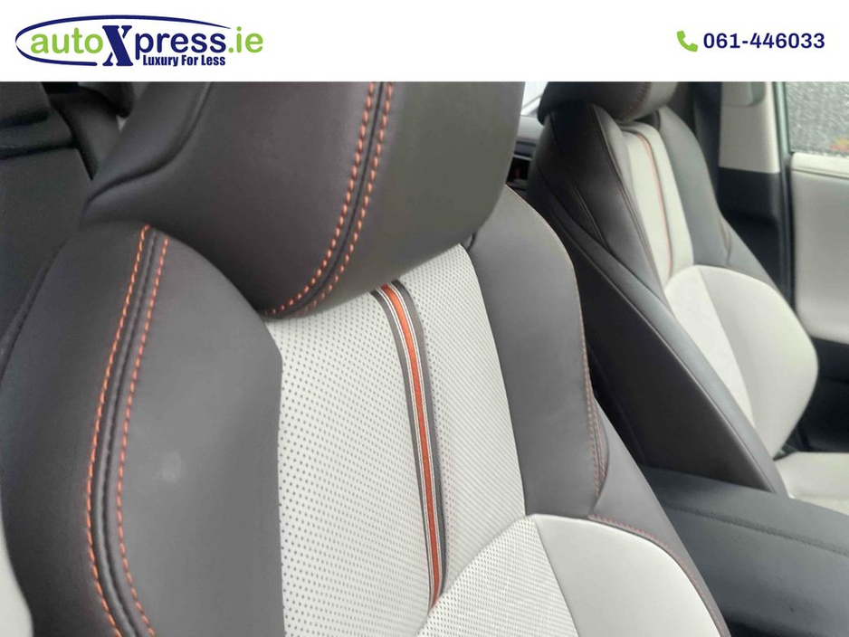 2022 Toyota Rav4 - image 8