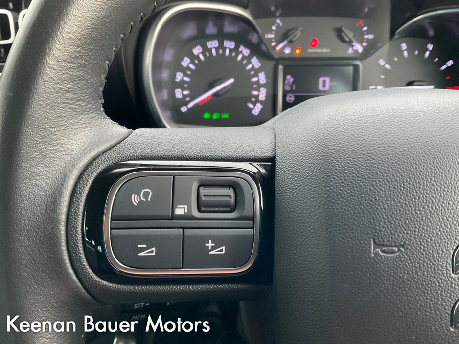 2022 Citroen C3 Aircross - image 17