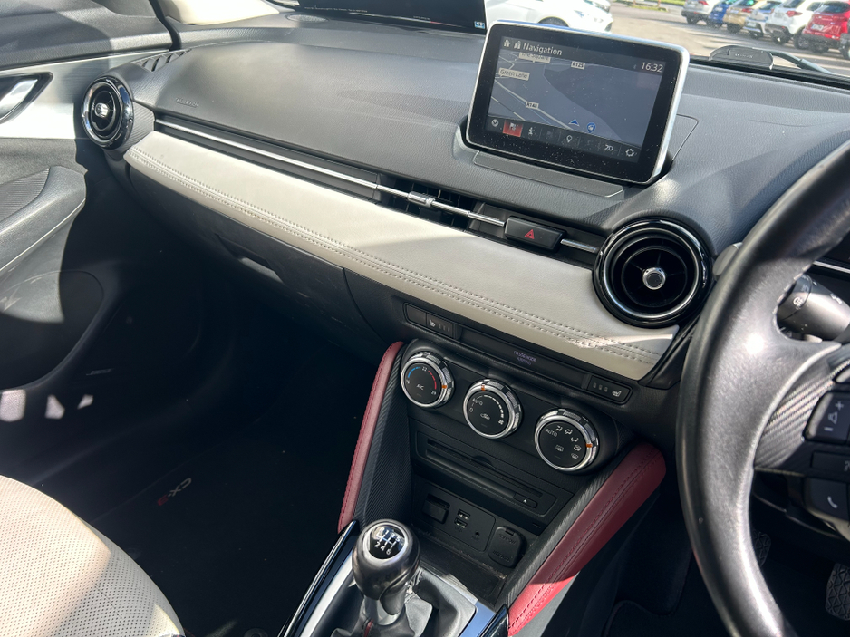 2015 Mazda CX-3 - image 9