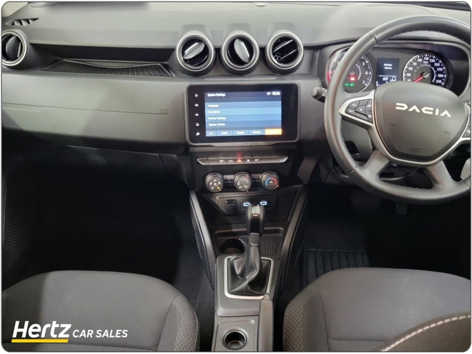2023 Dacia Duster - image 9