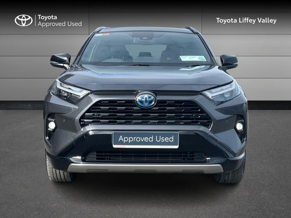 2025 Toyota Rav4 - image 5