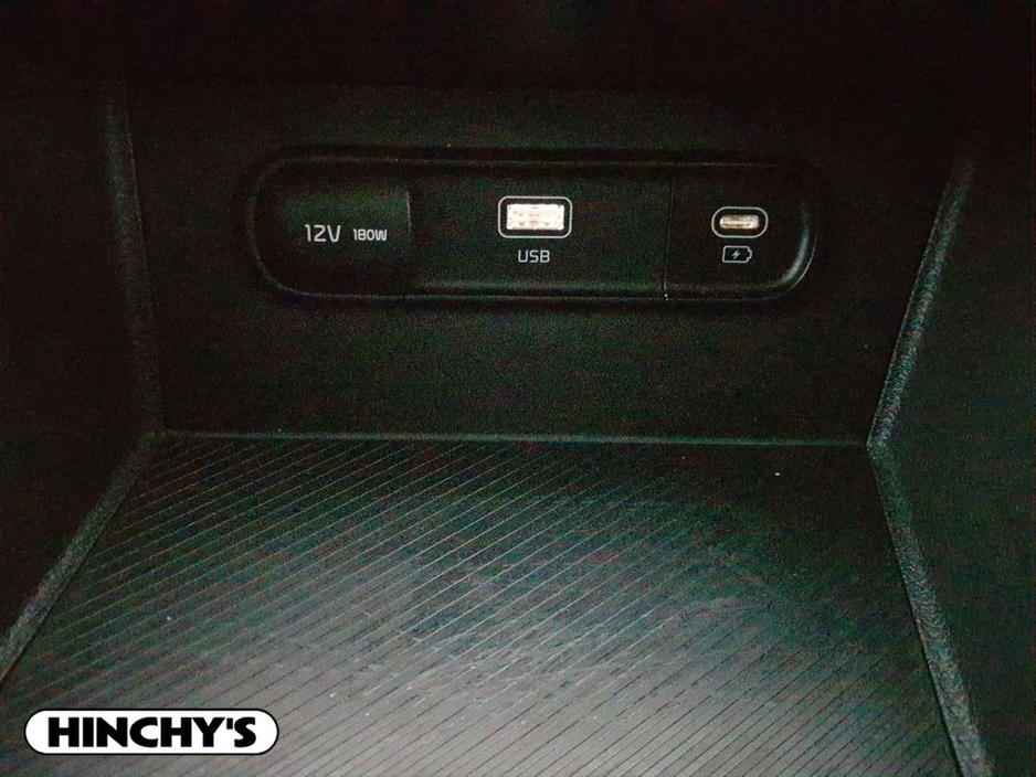 2023 Kia Sportage - image 26