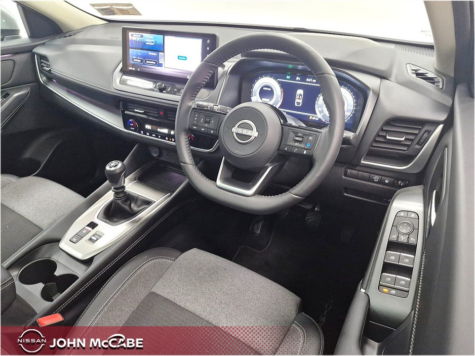 2025 Nissan Qashqai - image 28