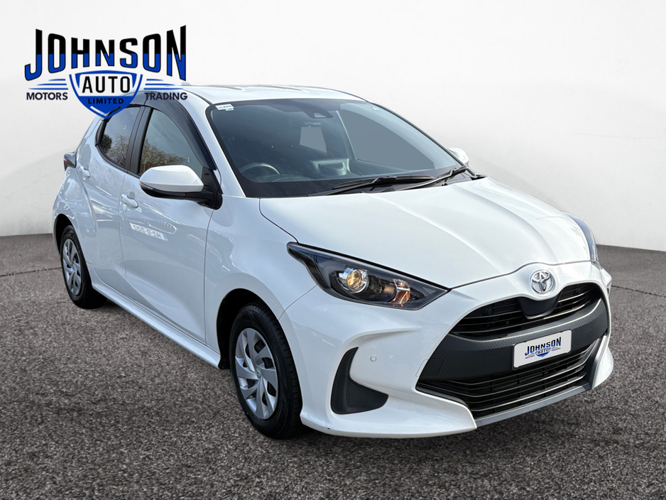 2020 Toyota Yaris - image 10