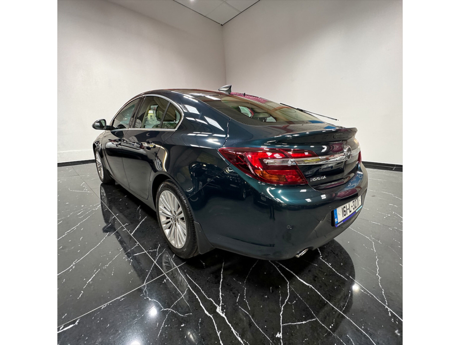 2016 Opel Insignia - image 15