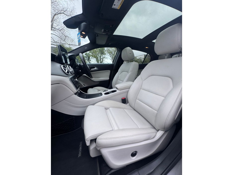 2016 Mercedes-Benz GLA Class - image 17