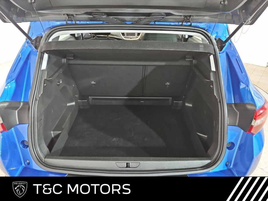 2019 Opel Grandland X SC Model - Rear Parking Sensors, Dual Zone Climate Control A/C, Cruise Control, Bluetooth, Alloy Wheels €14,995