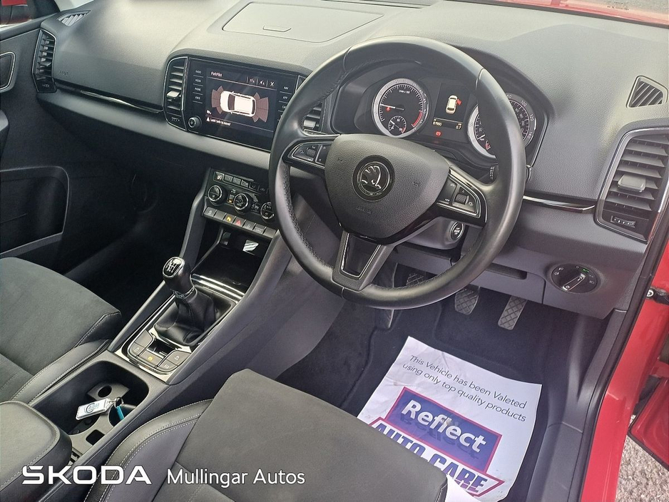 2019 Skoda Karoq - image 8