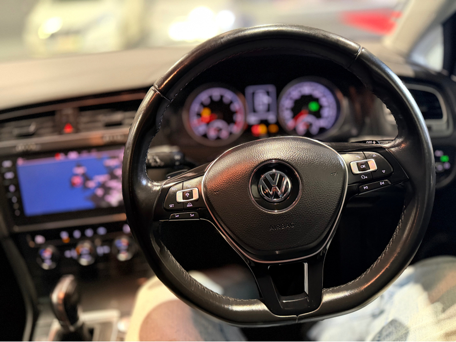 2018 Volkswagen Golf 2018 Volkswagen Golf Auto (Low Mileage ) €17,249