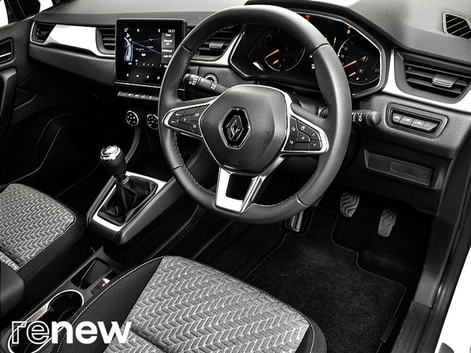 2022 Renault Captur - image 6