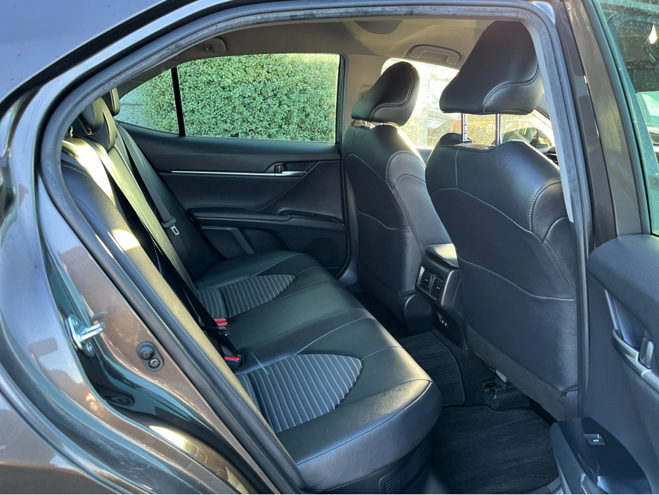 2019 Toyota Camry WS HYBRID AUTOMATIC 2.5 PETROL //KEYLESS ENTRY//ADAPTIVE CRUISE CONTROL//LEATHER SEATS// €24,950