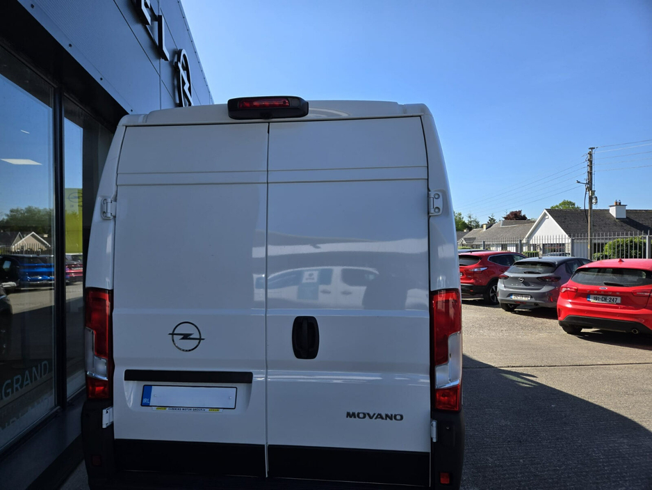 2026 Opel Movano  €29,950