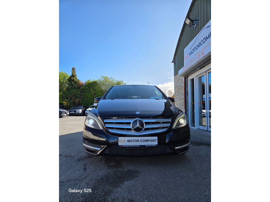 2012 Mercedes-Benz B Class - image 2