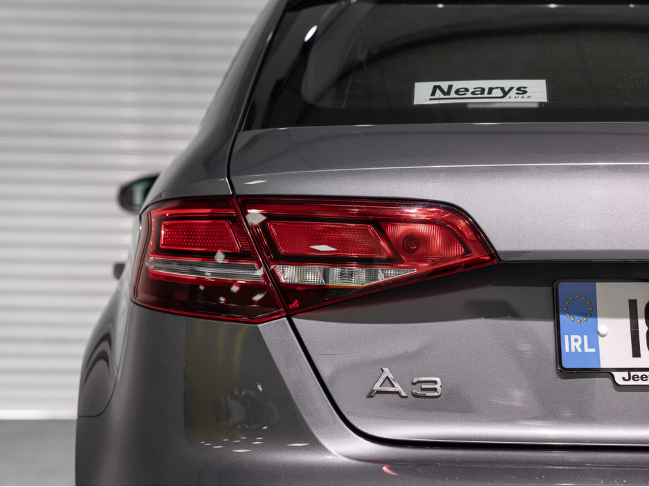 2018 Audi A3 - image 10