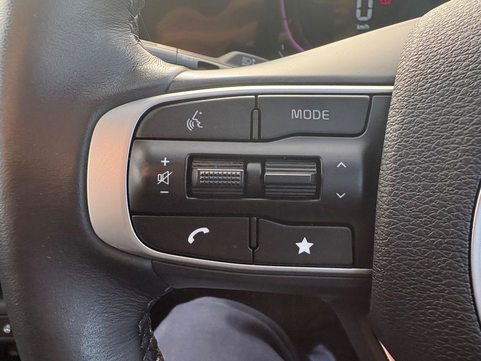 2024 Kia Sportage - image 13