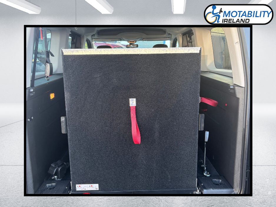 2024 Peugeot Rifter - image 7