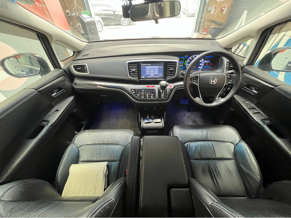 2017 Honda Odyssey - image 15