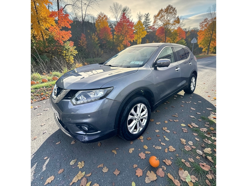 2016 Nissan X-Trail - image 2