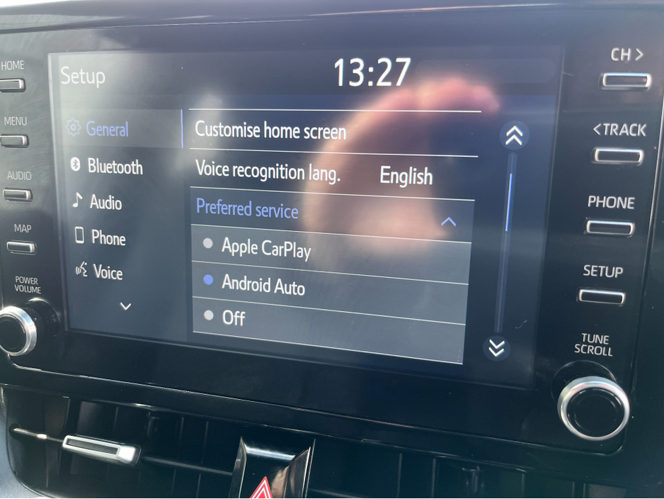 2019 Toyota Corolla - image 18