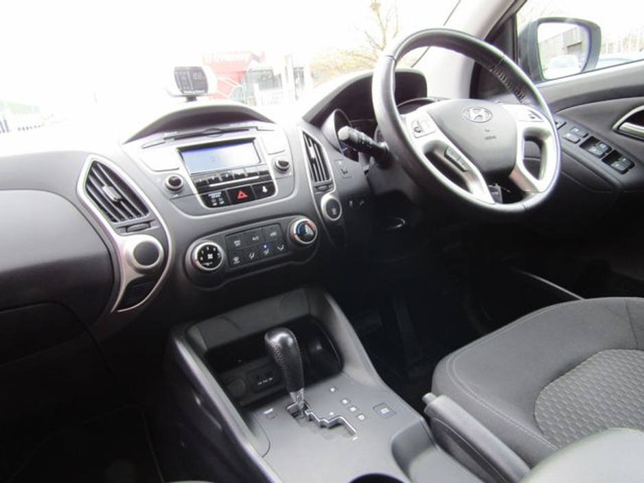 2013 Hyundai ix35 - image 15