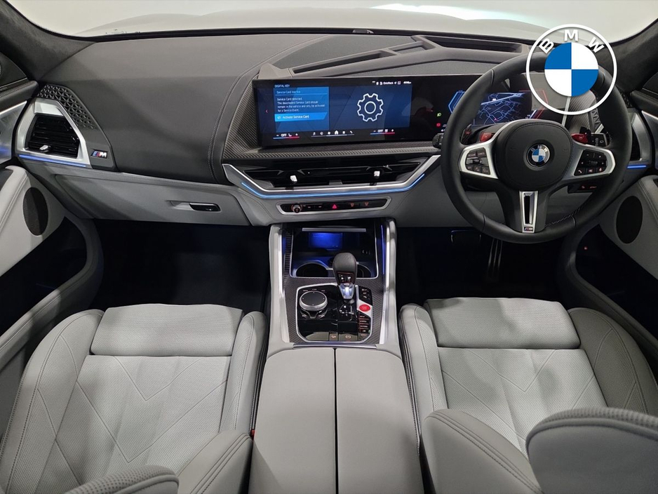 2026 BMW XM - image 4