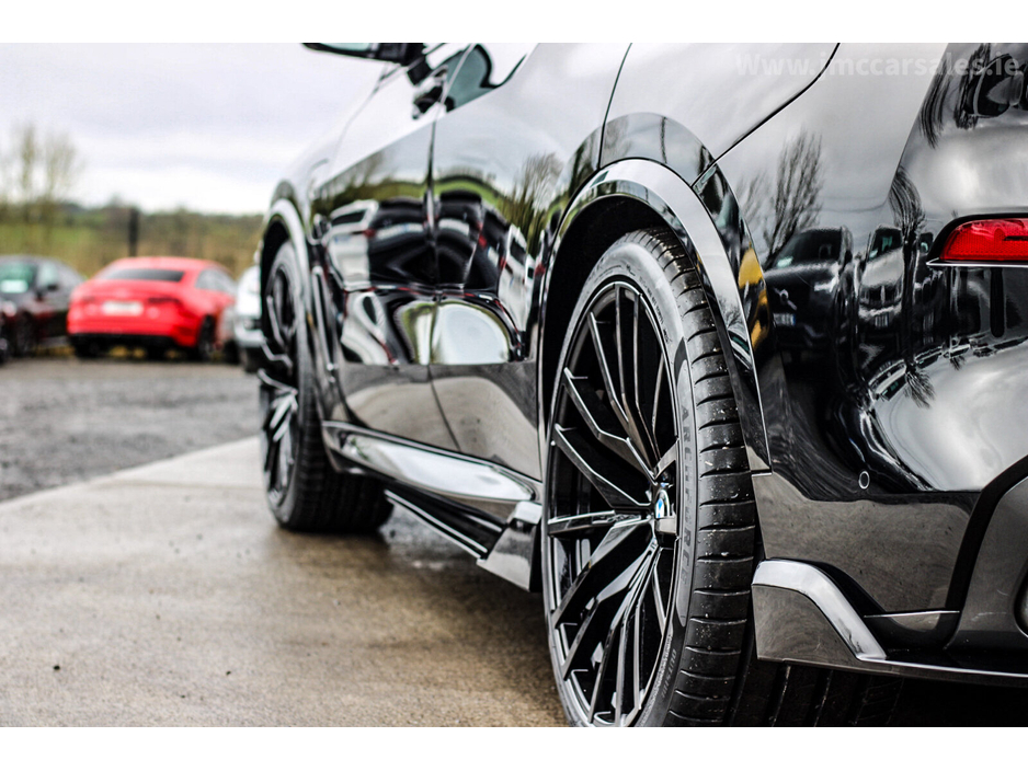 2022 BMW X5 - image 15