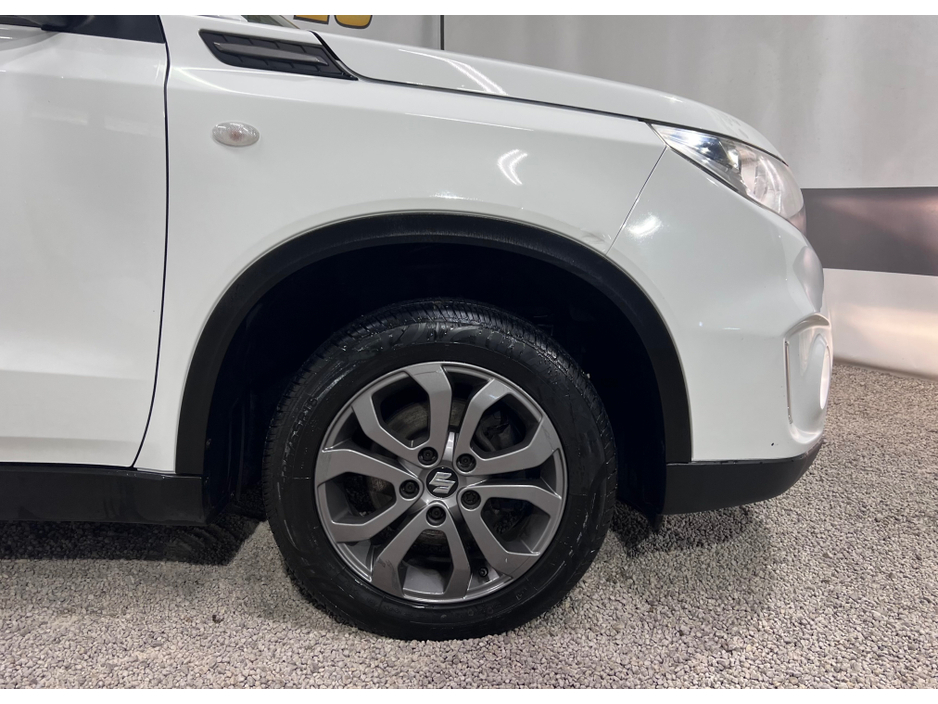 2015 Suzuki Vitara 1.6 SZ4 120PS 5DR €6,700