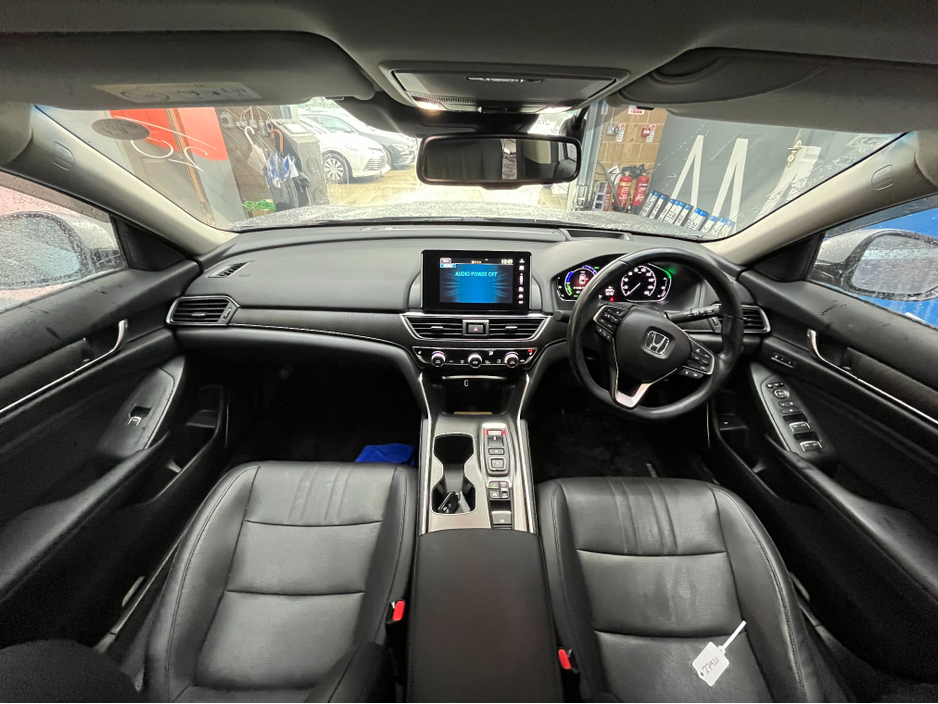 2020 Honda Accord €27950 2020 HONDA ACCORD EX 2.0 AUTOMATIC / CRUISE CONTROL / REVERSE CAMERA / ELECTRIC MEMORY & HEATED SEATS / HEATED REAR SEATS €27,950