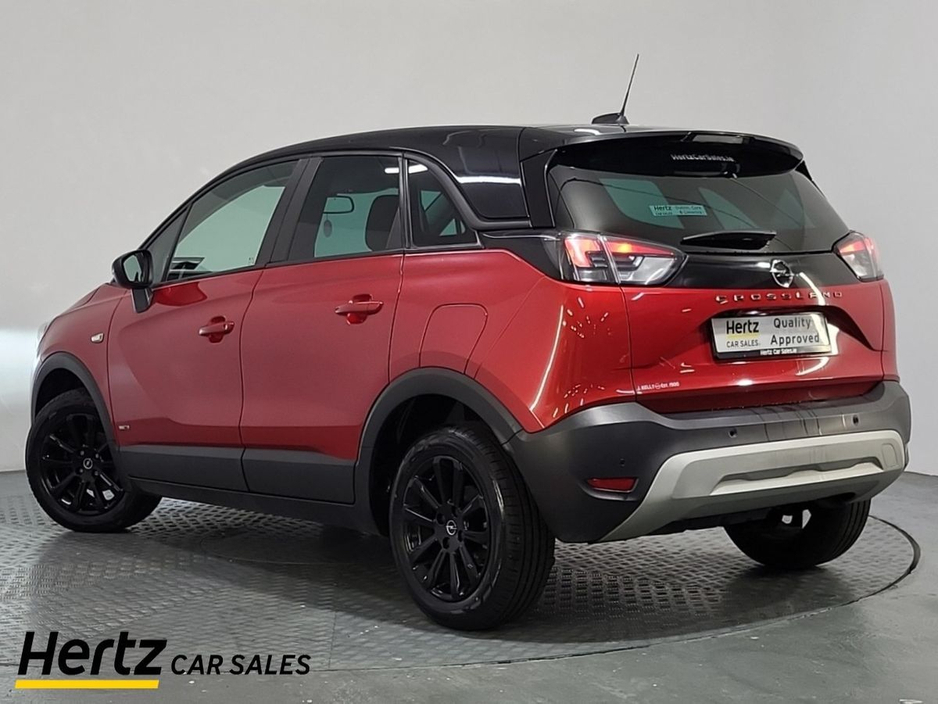2022 Opel Crossland - image 3