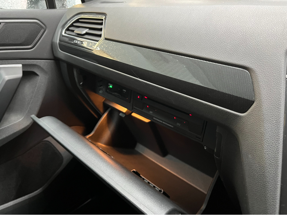 2019 Volkswagen Tiguan €25950 2019 VOLKSWAGEN TIGUAN TDI 4MOTION HIGH LINE 2.0 AUTOMATIC / CRUISE CONTROL / 360° PARKING CAMERA / FRONT & REAR HEATED SEATS / PADDLE SHIFTER €25,950