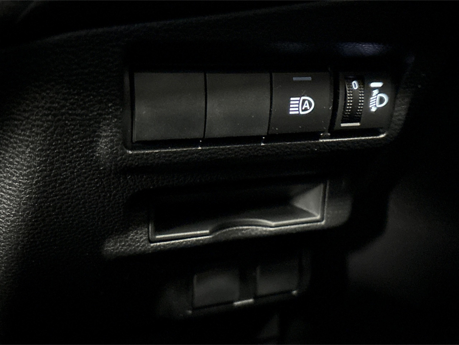 2024 Toyota Corolla Cross - image 23