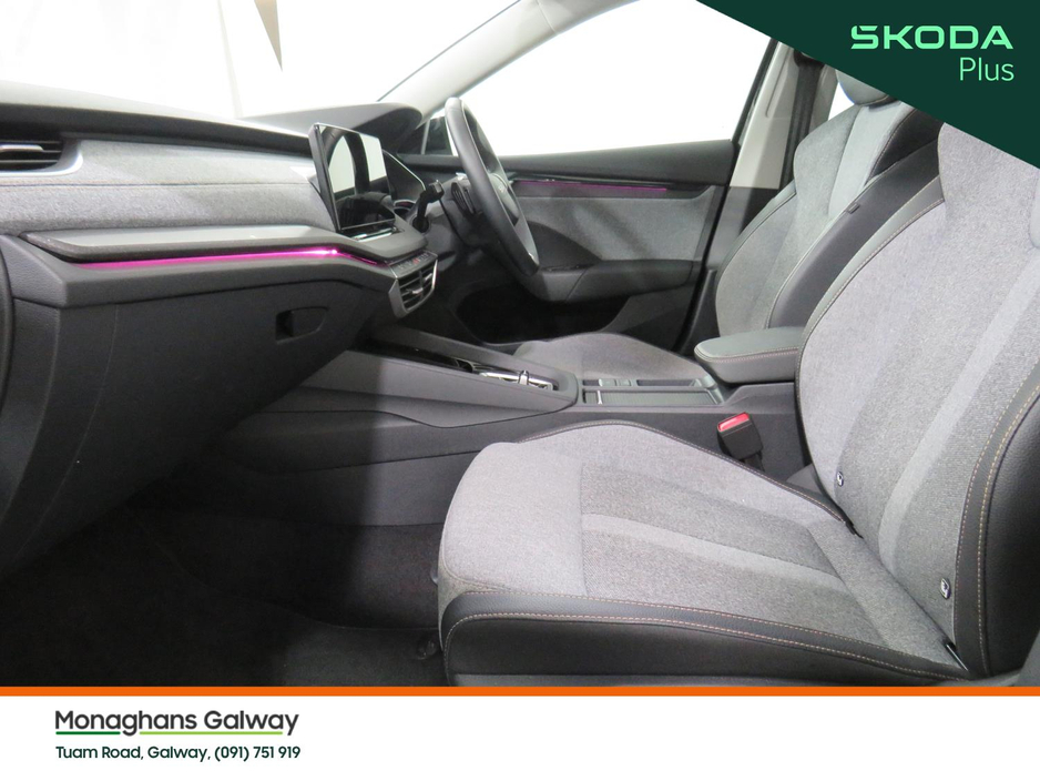 2025 Skoda Octavia - image 11