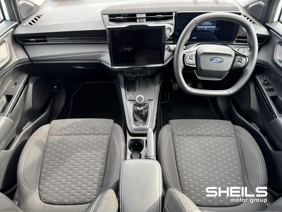 2025 Ford Puma - image 3